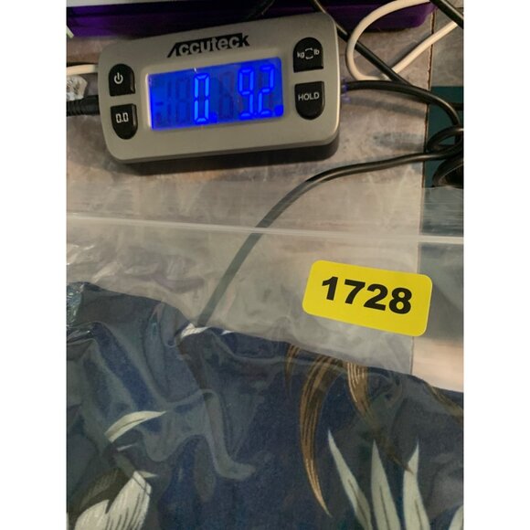 Island Shores Men’s 2 XL Rayon Blue Hawaiian Print Button-up S0hort Sleeve - Picture 5 of 5